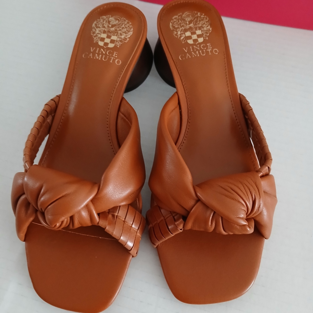 Vince Camuto Women's Tan Slide Sandals Multiples Size M NEW $35 - Picture 7 of 13